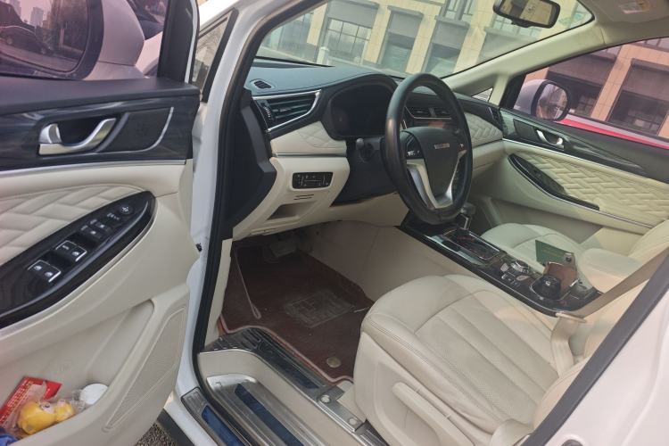 Used CHANGAN OSHAN Cosmos 2019 1.5T Automatic Smart Version China VI Standard Driver Seat