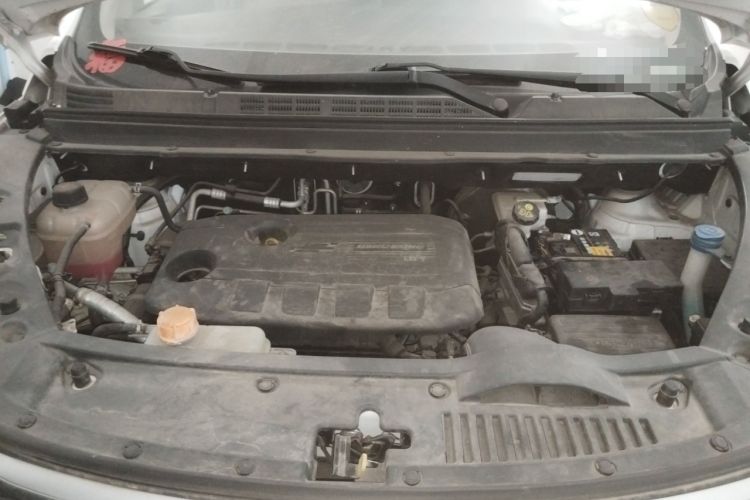 Used CHANGAN OSHAN Cosmos 2019 1.5T Automatic Smart Version China VI Standard Engine Bay