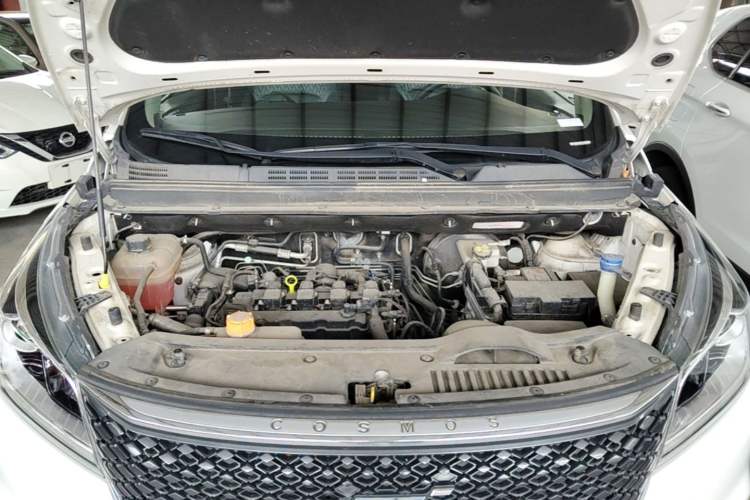 Used CHANGAN OSHAN Cosmos 2019 1.5T Automatic Comfort Edition China VI Standard Engine Bay