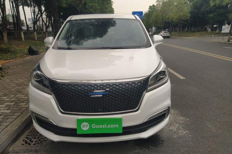 Used CHANGAN OSHAN Cosmos 2019 1.5T Automatic Flagship Version China VI Standard Exterior 1