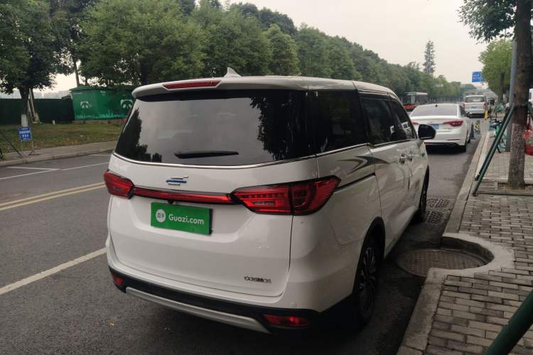 Used CHANGAN OSHAN Cosmos 2019 1.5T Automatic Flagship Version China VI Standard Exterior 3