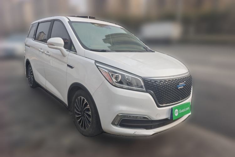 Used CHANGAN OSHAN Cosmos 2019 1.5T Automatic Smart Version China VI Standard Front Right 45 Deg