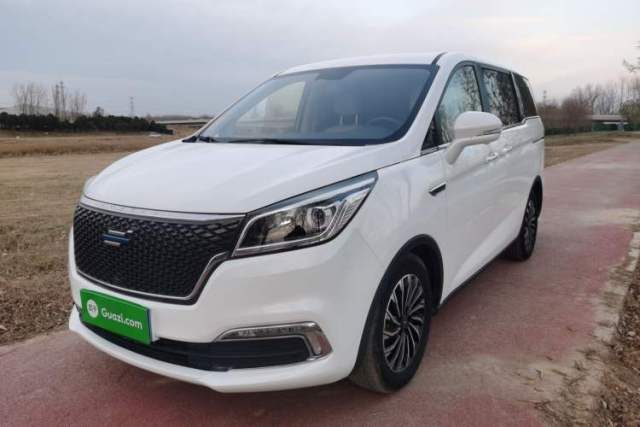 Used CHANGAN OSHAN Cosmos 2019 1.5T Automatic Flagship Version China VI Standard