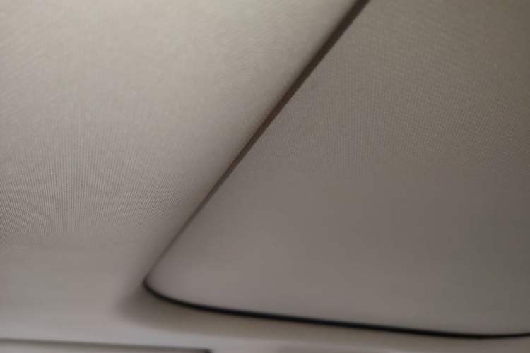 Used CHANGAN OSHAN Cosmos 2019 1.5T Manual Smart Version China V Standard Headliner