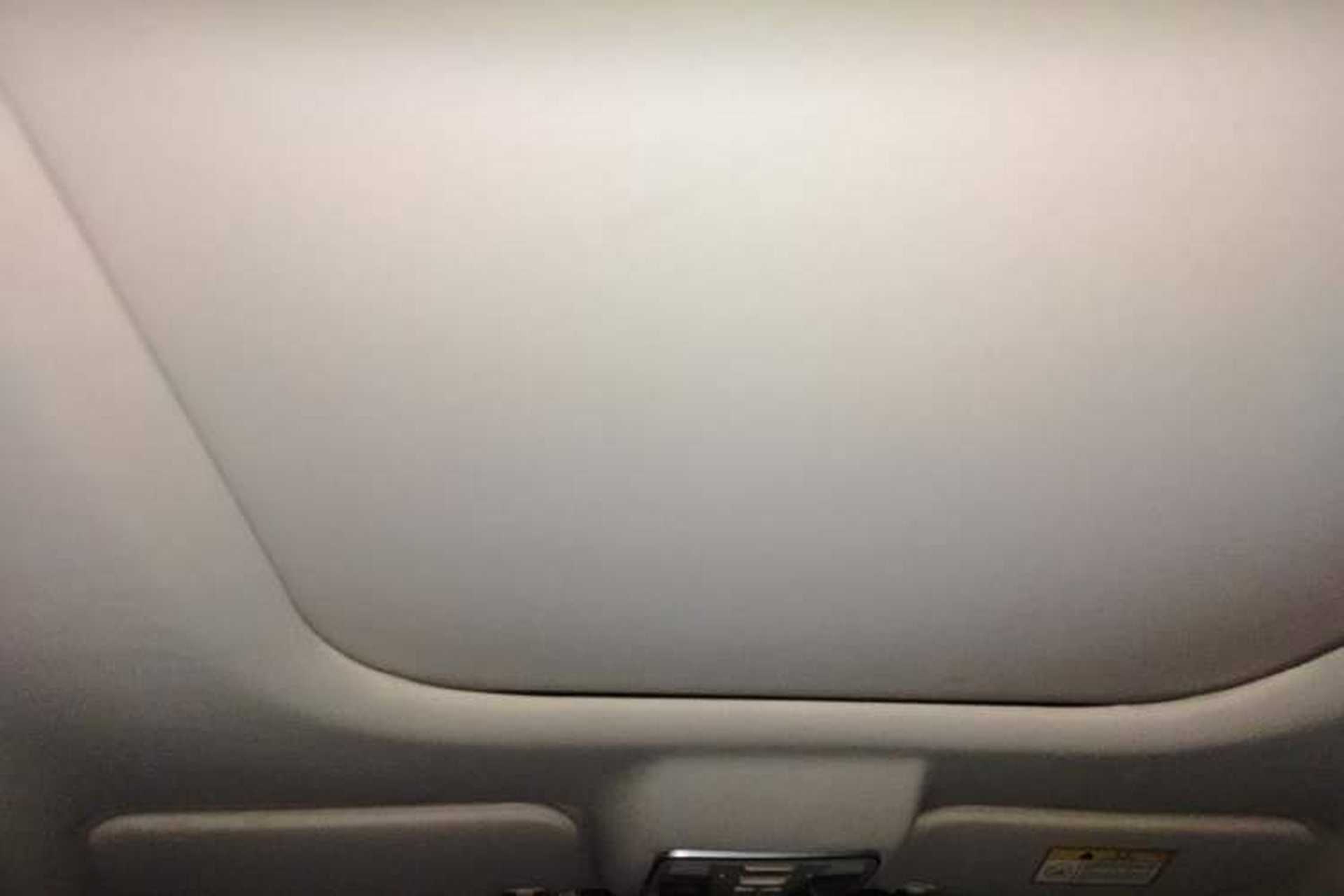 Used CHANGAN OSHAN Cosmos 2019 1.5T Automatic Flagship Version China VI Standard Headliner