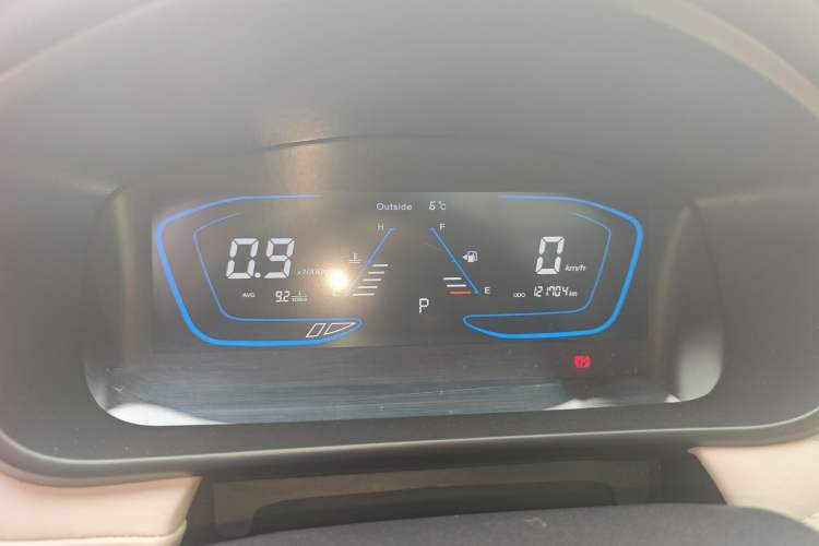Used CHANGAN OSHAN Cosmos 2019 1.5T Automatic Smart Version China VI Standard Instrument Cluster