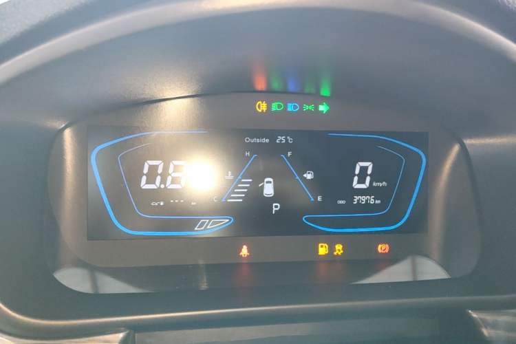 Used CHANGAN OSHAN Cosmos 2019 1.5T Automatic Comfort Edition China VI Standard Instrument Cluster