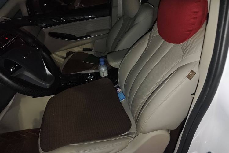 Used CHANGAN OSHAN Cosmos 2019 1.5T Automatic Flagship Version China VI Standard Left Front Seat