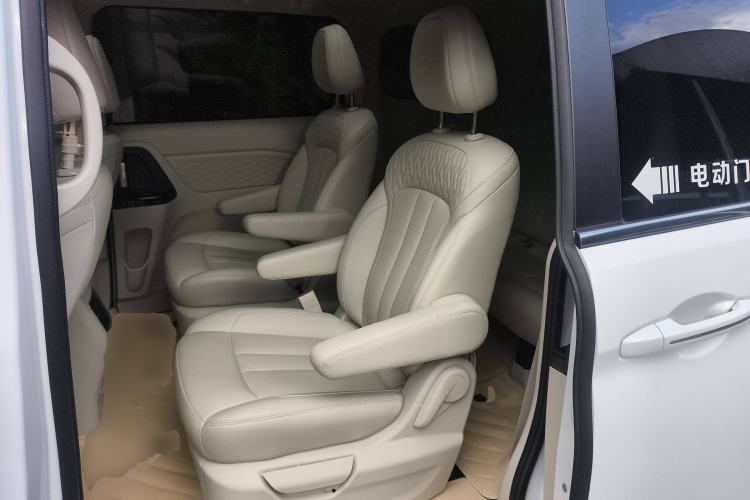 Used CHANGAN OSHAN Cosmos 2019 1.5T Manual Flagship Version China V Standard Left Rear Seat