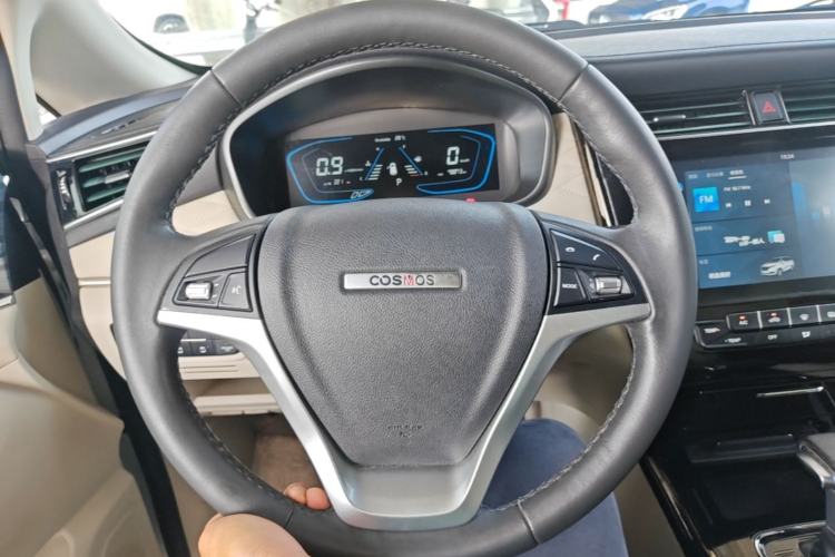 Used CHANGAN OSHAN Cosmos 2019 1.5T Automatic Flagship Version China VI Standard Steering Wheel