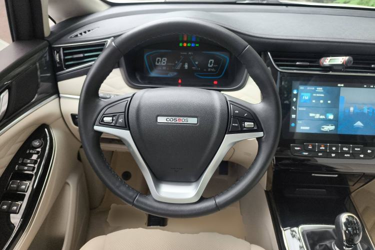 Used CHANGAN OSHAN Cosmos 2019 1.5T Manual Flagship Version China V Standard Steering Wheel