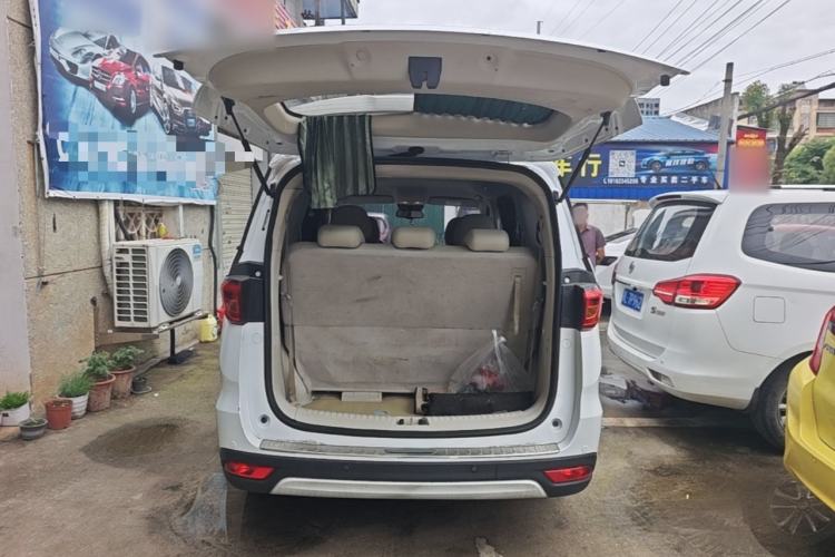Used CHANGAN OSHAN Cosmos 2019 1.5T Manual Elite Version China V Standard Trunk