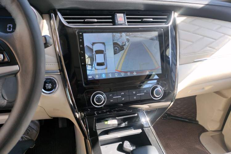 Used CHANGAN OSHAN Cosmos 2022 1.5T Automatic Business Model Audio And AC Panel