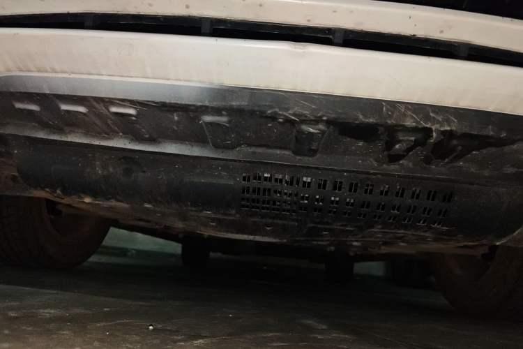 Used CHANGAN OSHAN Cosmos 2022 1.5T Automatic Business Model Chassis Front
