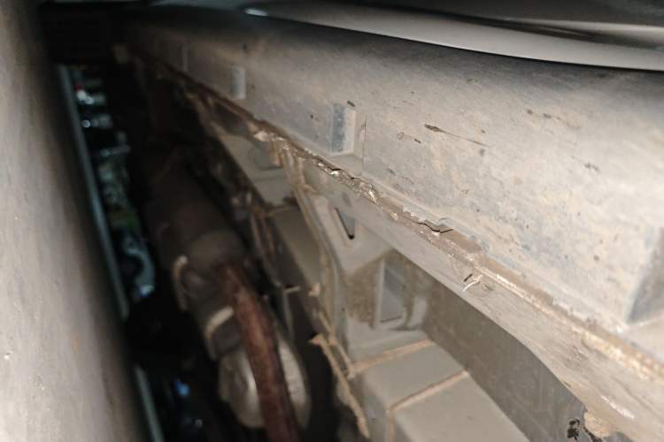 Used CHANGAN OSHAN Cosmos 2022 1.5T Automatic Business Model Chassis Front Right