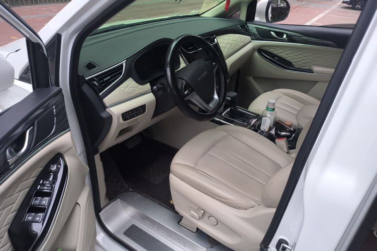 Used CHANGAN OSHAN Cosmos 2022 1.5T Automatic Business Model Driver Seat