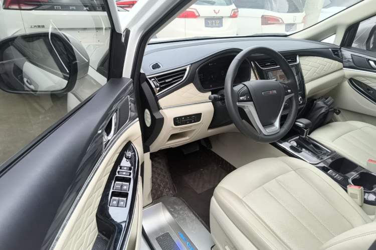 Used CHANGAN OSHAN Cosmos 2022 1.5T Automatic Business Model Driver Seat