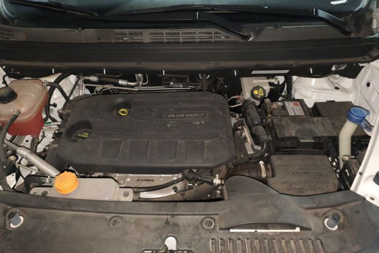 Used CHANGAN OSHAN Cosmos 2022 1.5T Automatic Business Model Engine Bay