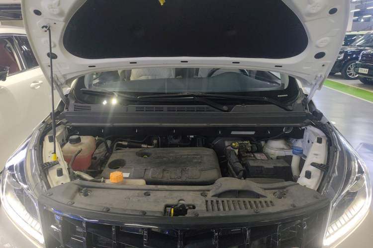 Used CHANGAN OSHAN Cosmos 2022 1.5T Automatic Business Model Engine Bay