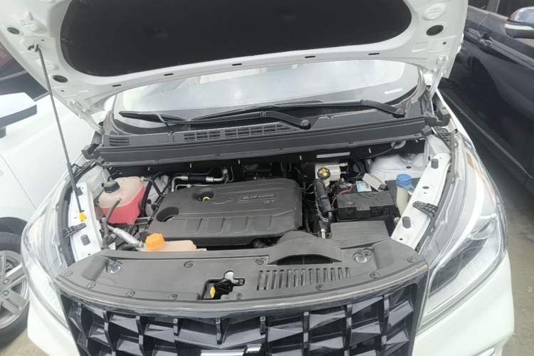 Used CHANGAN OSHAN Cosmos 2022 1.5T Automatic Business Model Engine Bay
