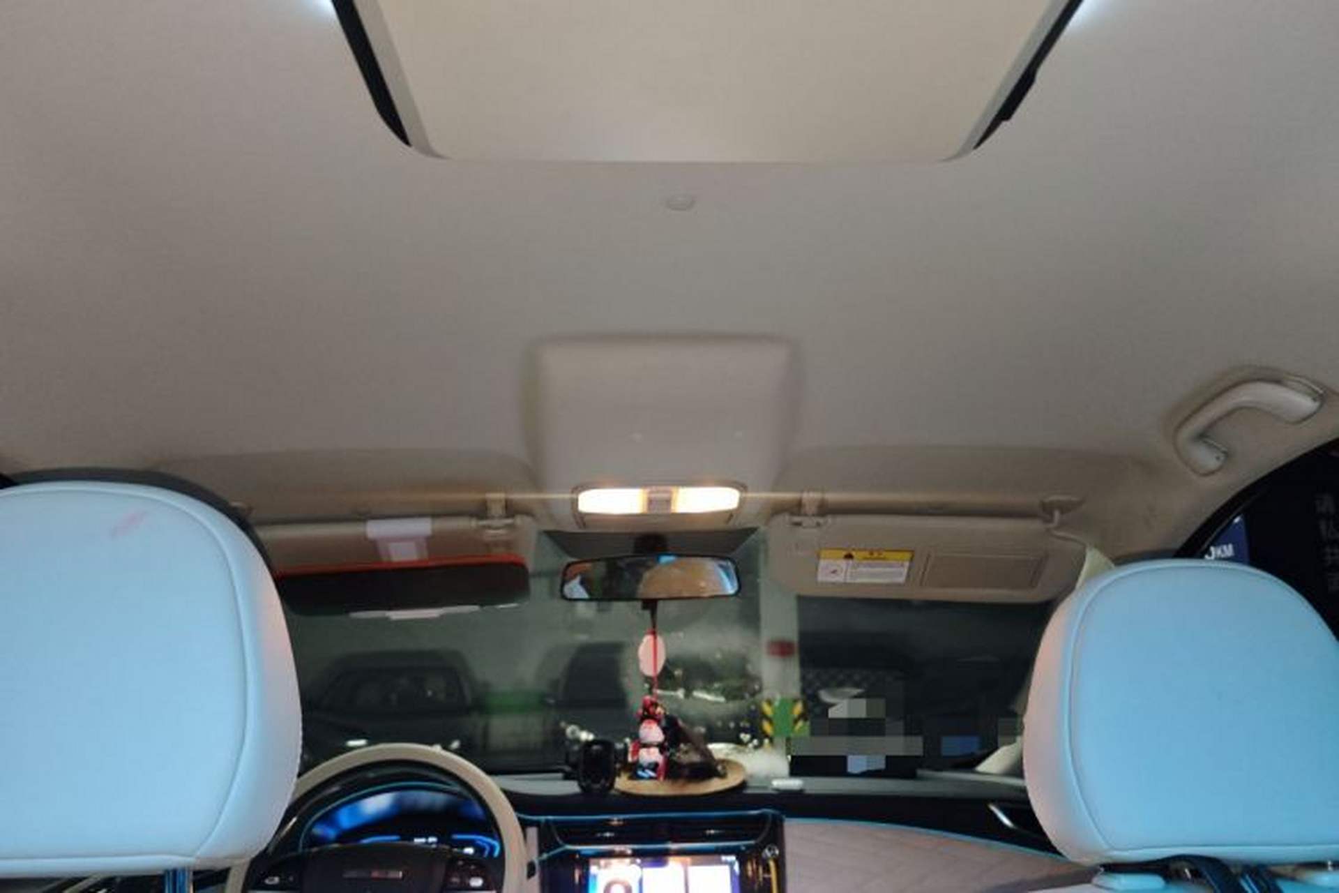 Used CHANGAN OSHAN Cosmos 2022 1.5T Automatic Business Model Headliner