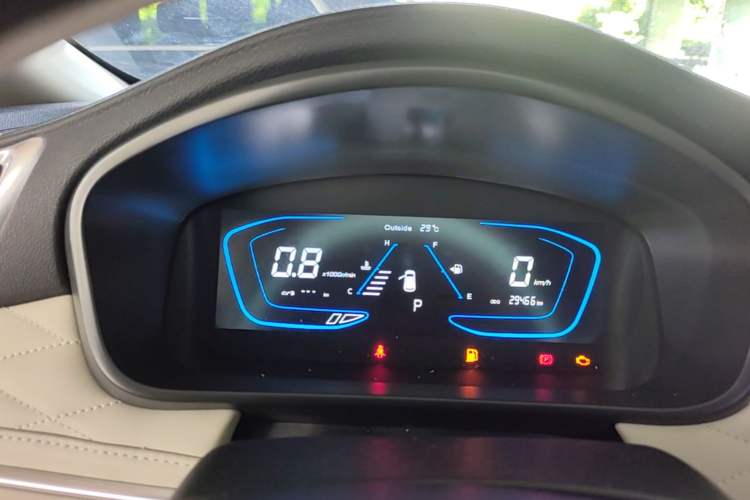 Used CHANGAN OSHAN Cosmos 2022 1.5T Automatic Business Model Instrument Cluster