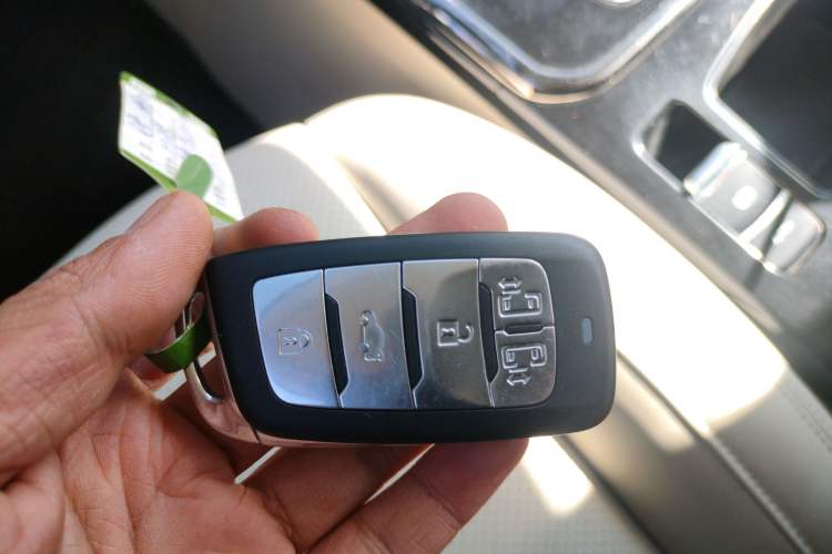 Used CHANGAN OSHAN Cosmos 2022 1.5T Automatic Business Model Interior 1