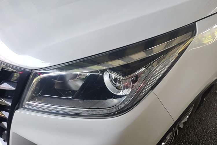 Used CHANGAN OSHAN Cosmos 2022 1.5T Automatic Business Model Left Front Headlight