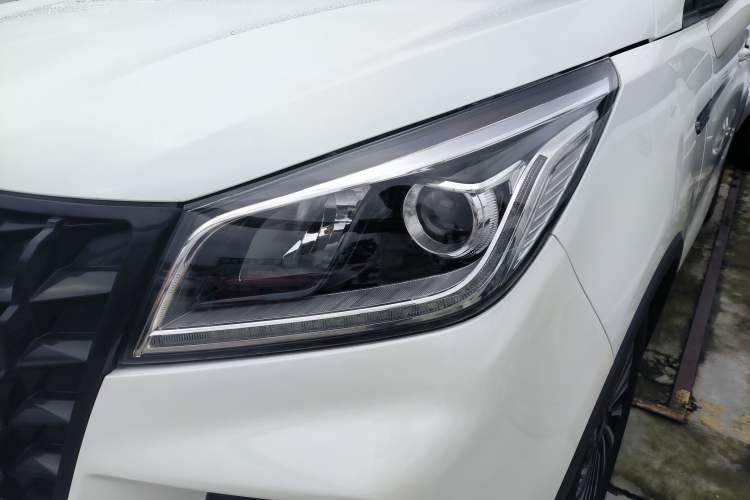 Used CHANGAN OSHAN Cosmos 2022 1.5T Automatic Business Model Left Front Headlight