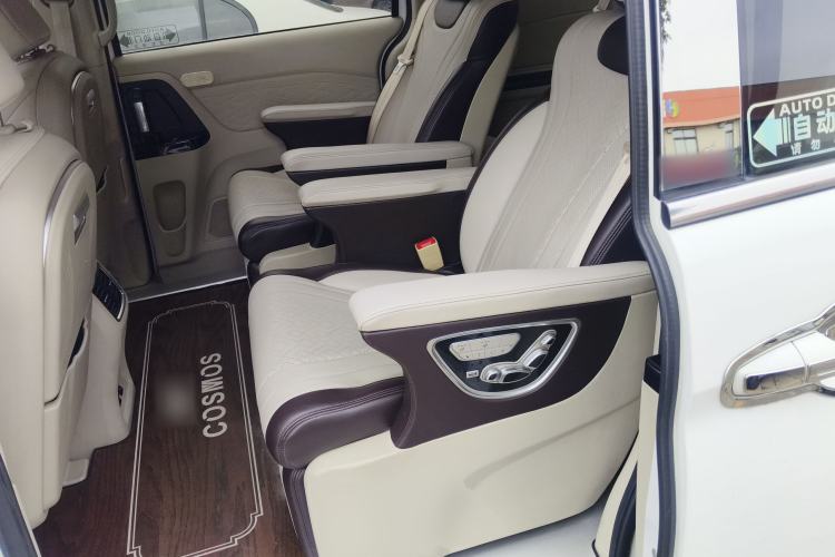 Used CHANGAN OSHAN Cosmos 2022 1.5T Automatic Business Model Left Rear Seat