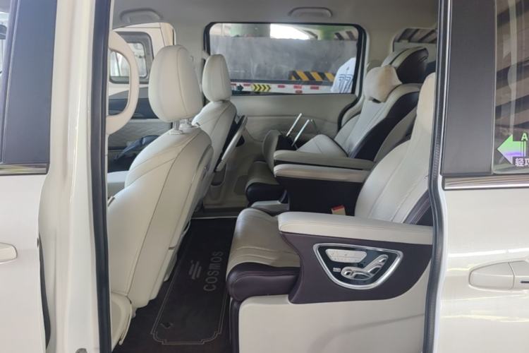 Used CHANGAN OSHAN Cosmos 2022 1.5T Automatic Business Model Left Rear Seat