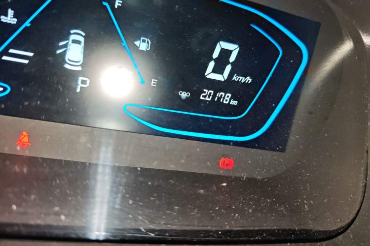 Used CHANGAN OSHAN Cosmos 2022 1.5T Automatic Business Model Odometer Close Up