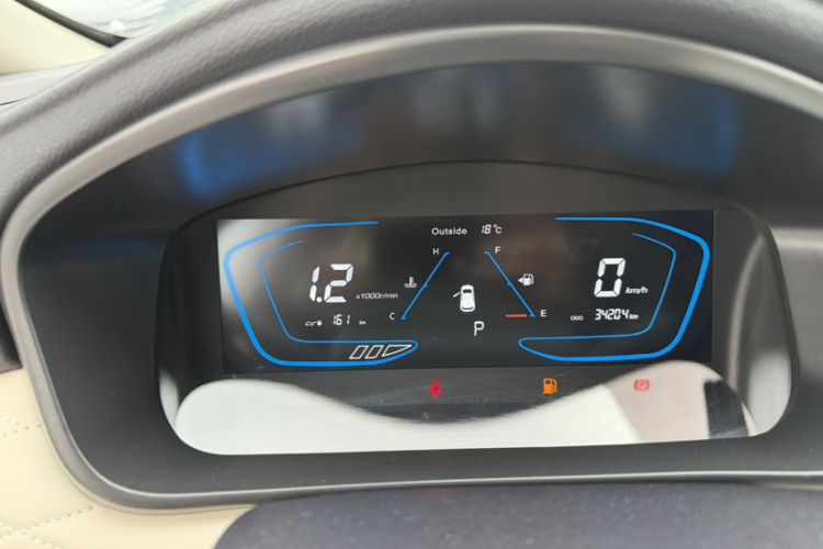 Used CHANGAN OSHAN Cosmos 2022 1.5T Automatic Business Model Odometer Close Up