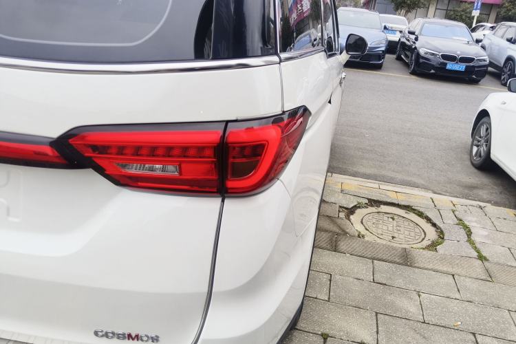 Used CHANGAN OSHAN Cosmos 2022 1.5T Automatic Business Model Right Rear Taillight