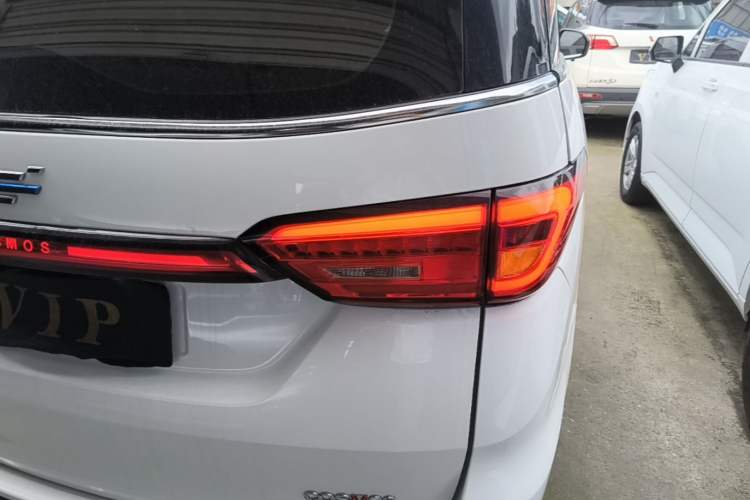 Used CHANGAN OSHAN Cosmos 2022 1.5T Automatic Business Model Right Rear Taillight