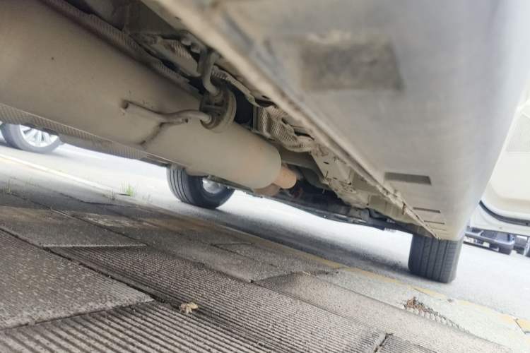 Used CHANGAN OSHAN Cosmos 2022 1.5T Automatic Business Model Right Side Sill