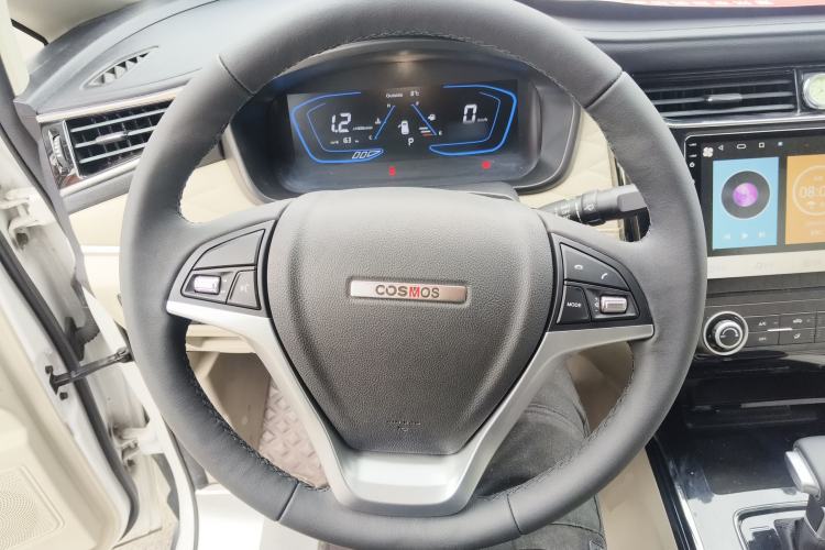 Used CHANGAN OSHAN Cosmos 2022 1.5T Automatic Business Model Steering Wheel