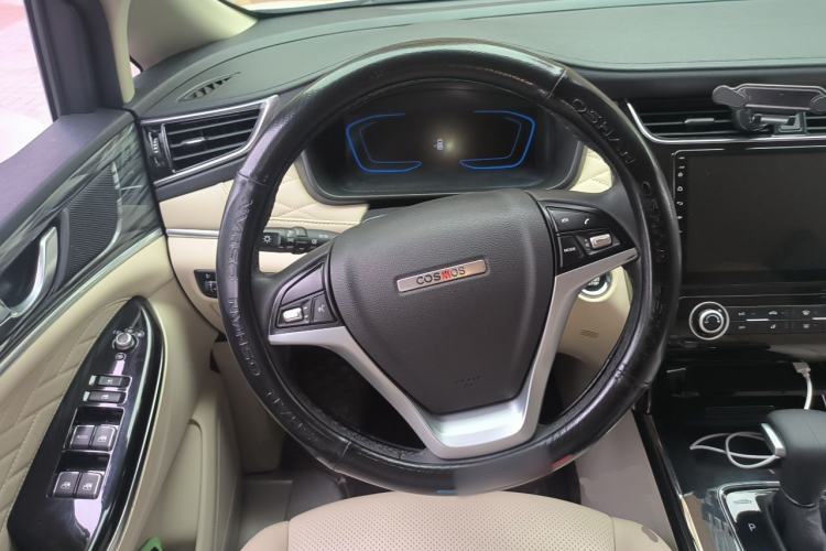 Used CHANGAN OSHAN Cosmos 2022 1.5T Automatic Business Model Steering Wheel