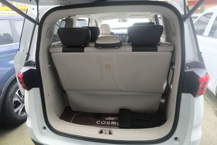 Used CHANGAN OSHAN Cosmos 2022 1.5T Automatic Business Model Trunk