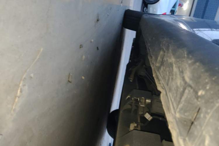 Used CHANGAN OSHAN Cosmos EV 2020 LingShang Model Chassis Front Left