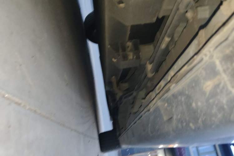 Used CHANGAN OSHAN Cosmos EV 2020 LingShang Model Chassis Front Right