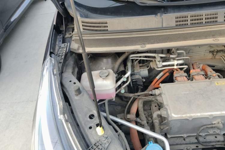 Used CHANGAN OSHAN Cosmos EV 2020 LingShang Model Engine Bay Right