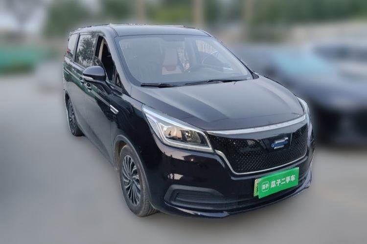 Used CHANGAN OSHAN Cosmos EV 2020 LingShang Model Front Right 45 Deg