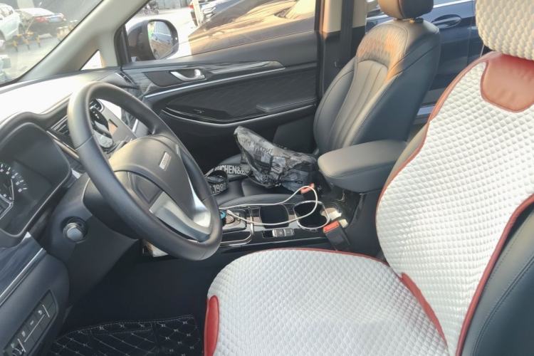Used CHANGAN OSHAN Cosmos EV 2020 LingShang Model Left Front Seat