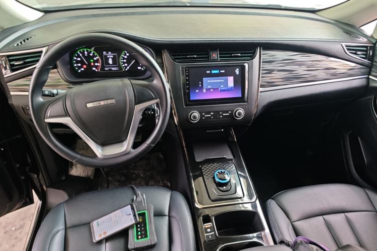 Used CHANGAN OSHAN Cosmos EV 2020 LingShang Model Center Console