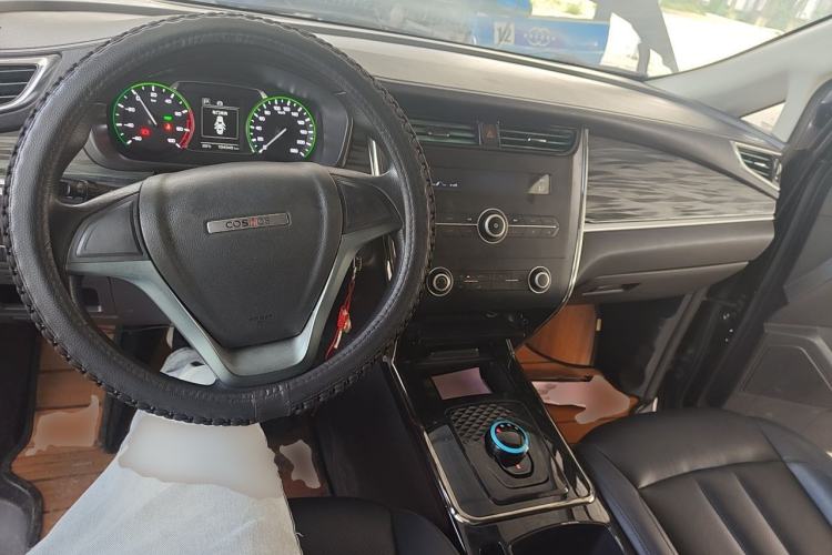 Used CHANGAN OSHAN Cosmos EV 2020 LingShang Model Center Console