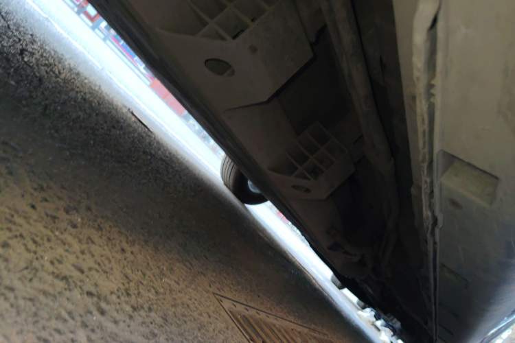 Used CHANGAN OSHAN Cosmos EV 2020 LingShang Model Chassis Rear Right