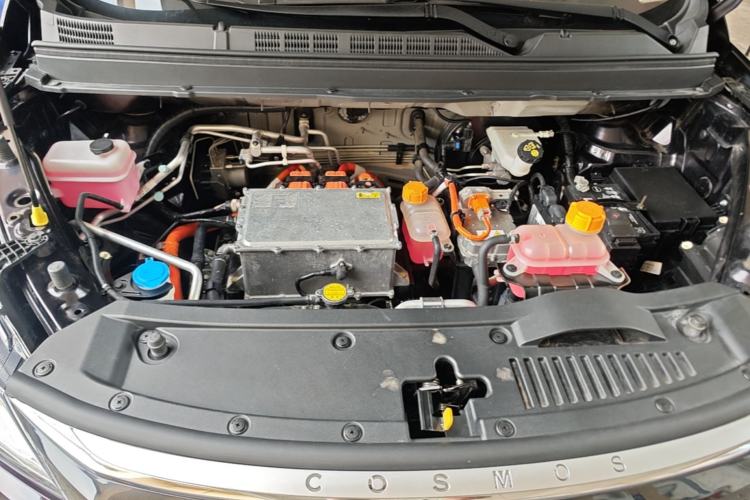 Used CHANGAN OSHAN Cosmos EV 2020 LingShang Model Engine Bay
