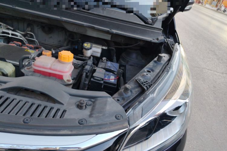Used CHANGAN OSHAN Cosmos EV 2020 LingShang Model Engine Bay Left