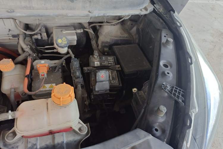 Used CHANGAN OSHAN Cosmos EV 2020 LingShang Model Engine Bay Left